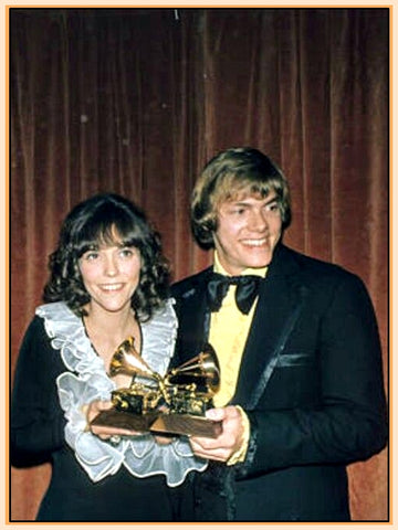 "GRAMMY AWARDS" -  1972  - "AWARDS SHOW" - 1 DVD